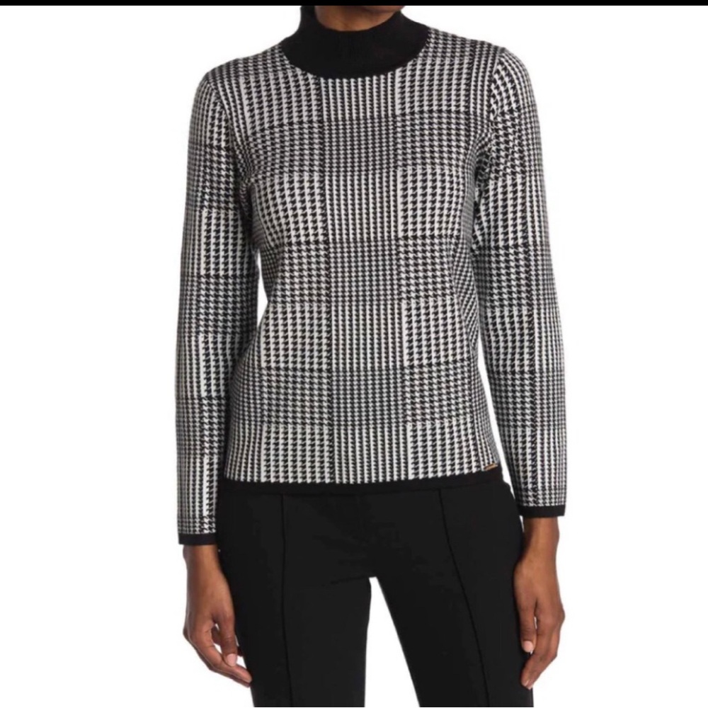 Tahari black and white houndstooth mock neck sweater